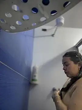 Snapshot of Ixchel_Anaid chatting on October 22, 8:36 pm Ixchel Anaid online show from October 22, 8:36 pm