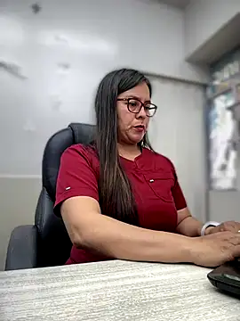 Snapshot of Ixchel_Anaid chatting on September 15, 8:16 pm Ixchel Anaid online show from September 15, 8:16 pm