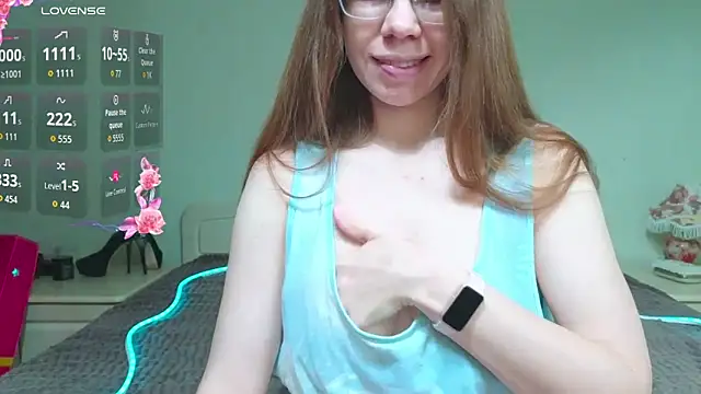 FairyTaylor online show from April 19, 4:51 pm