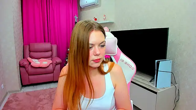 Strawberrye online show from January 6, 3:32 am