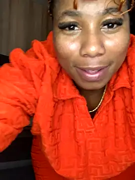 Snapshot of CurvyDesire1 chatting on October 29, 9:46 am CurvyDesire1 online show from October 29, 9:46 am