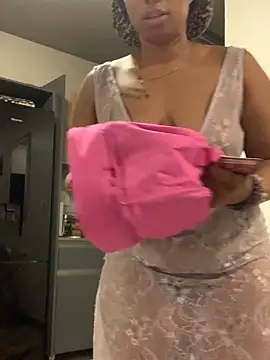 Snapshot of CurvyDesire1 chatting on October 14, 8:44 pm CurvyDesire1 online show from October 14, 8:44 pm