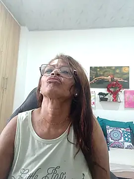 BustyMilf  online show from March 26, 1:02 pm