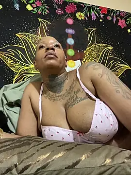 Cherrireddoll online show from March 12, 5:32 am