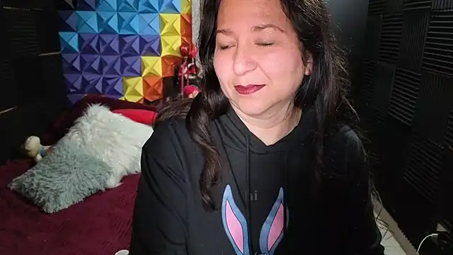 katifoxx online show from January 18, 8:27 pm