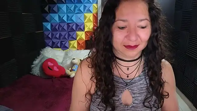 Snapshot of katifoxx chatting on October 16, 3:58 pm katifoxx online show from October 16, 3:58 pm