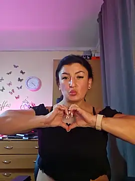 Snapshot of Hotangel75 chatting on October 26, 6:25 pm Hotangel75 online show from October 26, 6:25 pm