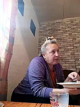 Snapshot of Cerd_Ayaz chatting on October 14, 7:22 am Cerd Ayaz online show from October 14, 7:22 am