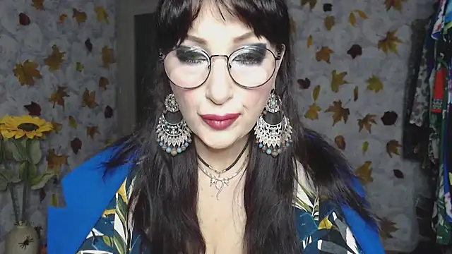 Snapshot of Aziza1 chatting on October 29, 3:47 pm Aziza1 online show from October 29, 3:47 pm