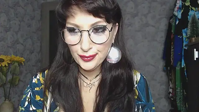 Snapshot of Aziza1 chatting on September 23, 8:18 pm Aziza1 online show from September 23, 8:18 pm