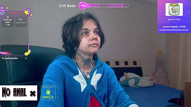 Snapshot of Dark__Elf chatting on October 29, 11:07 pm Dark Elf online show from October 29, 11:07 pm