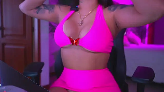 ambarEvans online show from April 13, 6:52 pm