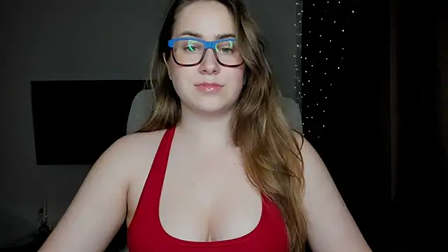 SeasonalSomeone online show from October 7, 11:09 pm