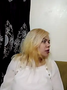 Nainagupta7890 online show from February 8, 8:34 pm