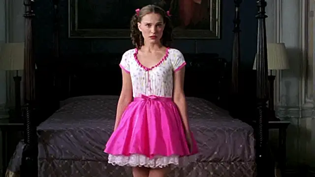 fmodel online show from October 29, 12:42 pm