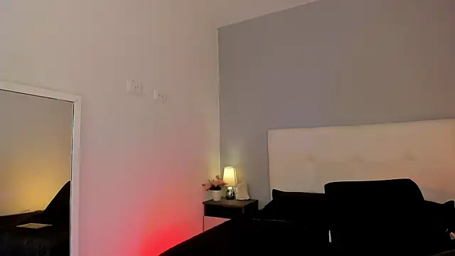 NataliaBuiles online show from December 16, 8:15 pm