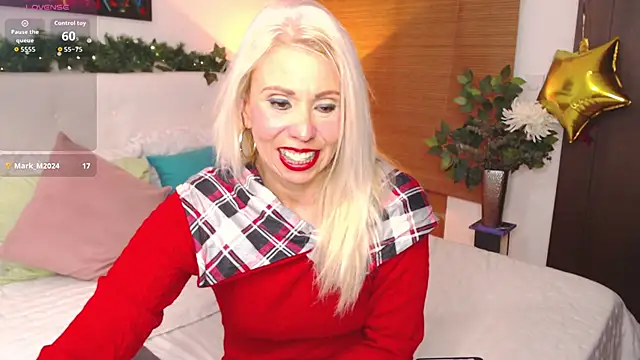 Luci evans online show from September 18, 11:14 pm