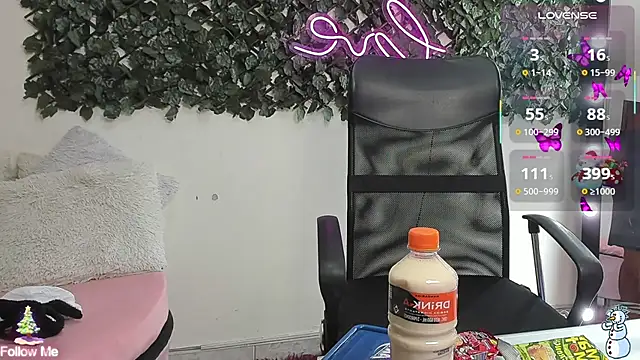 DestinyHills online show from November 15, 12:28 pm