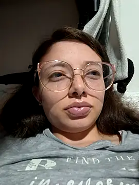 linda-schmidt online show from December 17, 2:17 am