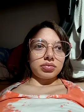 linda-schmidt online show from November 15, 3:40 am