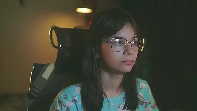 alyssa sweet online show from October 17, 5:43 am