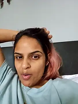 DirtySnowball69 online show from April 10, 7:36 am