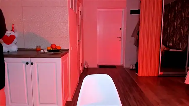 HotTiffani online show from November 21, 6:59 am