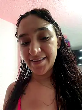 deepthroatlatina online show from December 23, 12:25 am