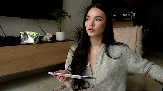 ibiddi online show from October 3, 9:03 am