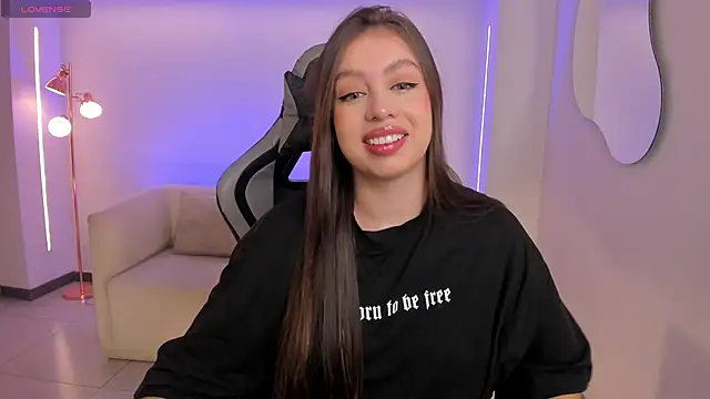 EllaClark online show from September 18, 7:01 pm