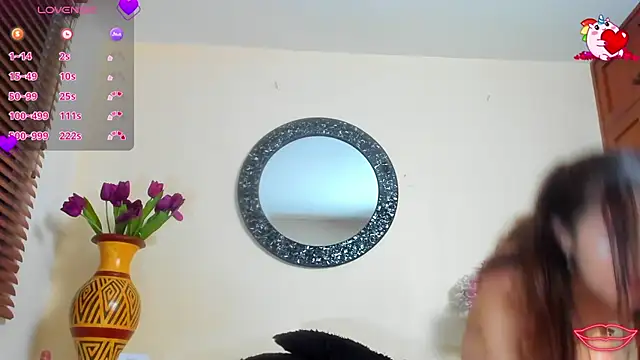 NicoleSantana online show from March 7, 11:56 pm