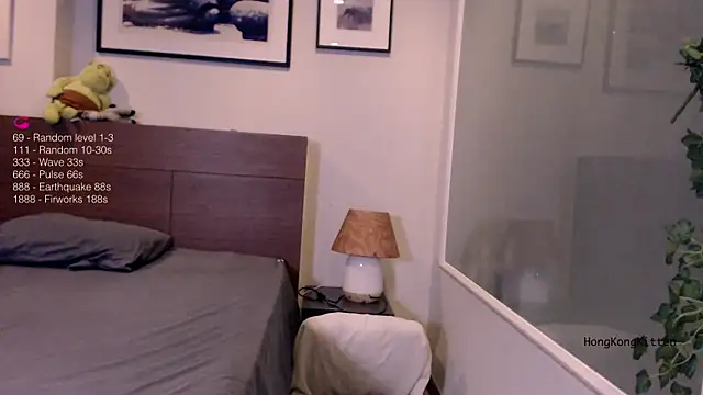 hongkongkitten online show from July 10, 3:23 pm