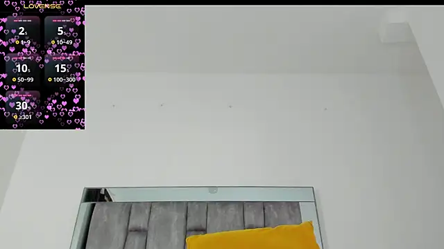 Snapshot of alyssia_ocean chatting on October 29, 2:31 pm alyssia ocean online show from October 29, 2:31 pm