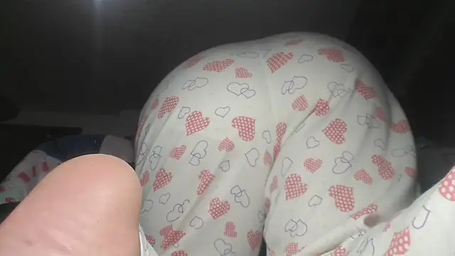 Snapshot of prettyangelsquirt chatting on September 18, 10:19 pm prettyangelsquirt online show from September 18, 10:19 pm