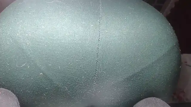 Snapshot of prettyangelsquirt chatting on October 22, 12:04 am prettyangelsquirt online show from October 22, 12:04 am