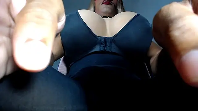 Snapshot of paulabigcock chatting on October 30, 4:26 am paulabigcock online show from October 30, 4:26 am