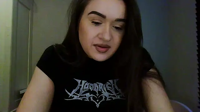 Snapshot of avajade chatting on October 27, 11:39 am avajade online show from October 27, 11:39 am