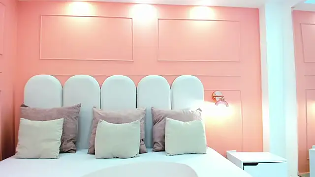 pink dustt online show from June 25, 10:11 pm