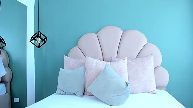 pink dustt online show from July 10, 5:02 pm