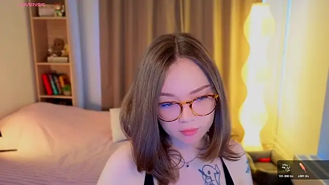 MilenaSaint online show from March 14, 4:57 am