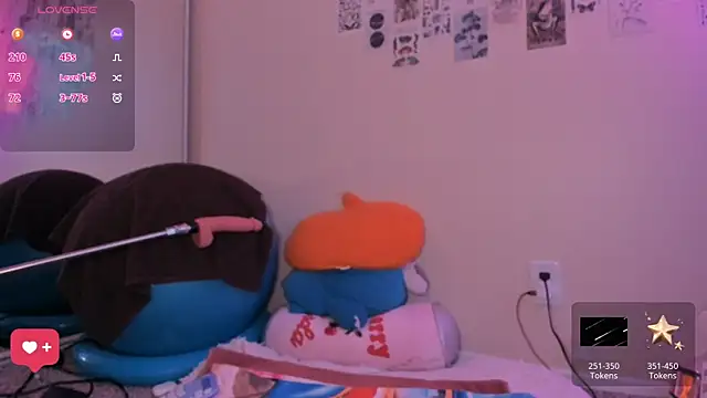 Evie-Luna online show from April 7, 1:29 am