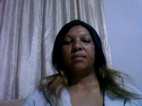 Horneymomx21 online show from September 24, 12:20 am