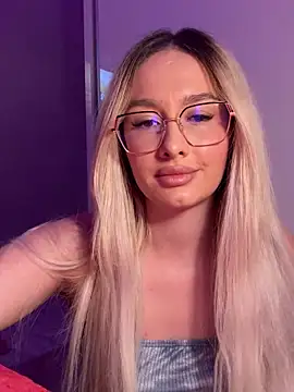 mollyxxx online show from October 9, 2:26 am