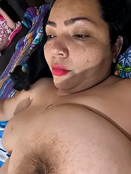 Snapshot of NIKOLE1301 chatting on October 21, 8:57 pm NIKOLE1301 online show from October 21, 8:57 pm