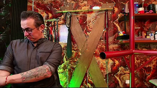 boy n girl online show from March 22, 11:38 am