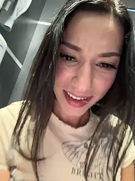  MiaQueen  online show from October 11, 9:28 pm