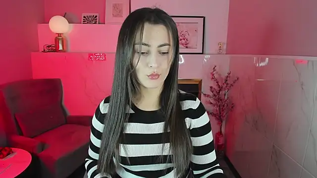 KylieMellow online show from September 30, 1:28 pm