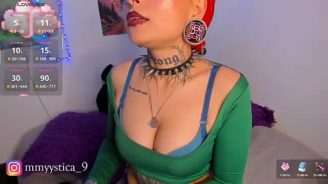 Rainnbow  online show from October 11, 7:02 am