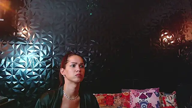 Snapshot of PINK__LOLA1 chatting on October 21, 1:31 am PINK LOLA1 online show from October 21, 1:31 am