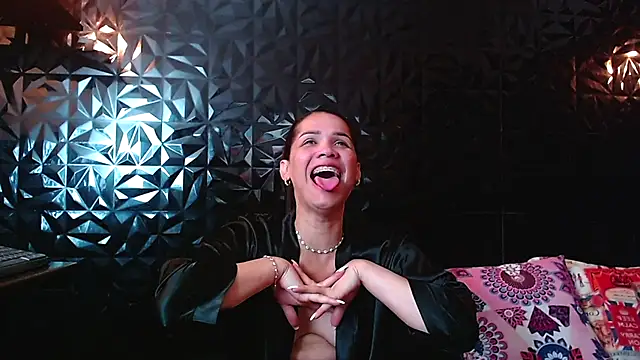 Snapshot of PINK__LOLA1 chatting on September 20, 12:32 am PINK LOLA1 online show from September 20, 12:32 am